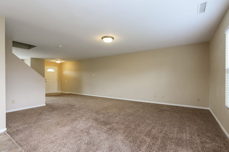 1,610/Mo, 1249 Half Moon Ln Cicero, IN 46034 Family Room View 3