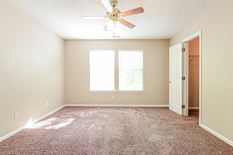 2,300/Mo, 1240 Cutler Ln Greenwood, IN 46143 Main Bedroom View