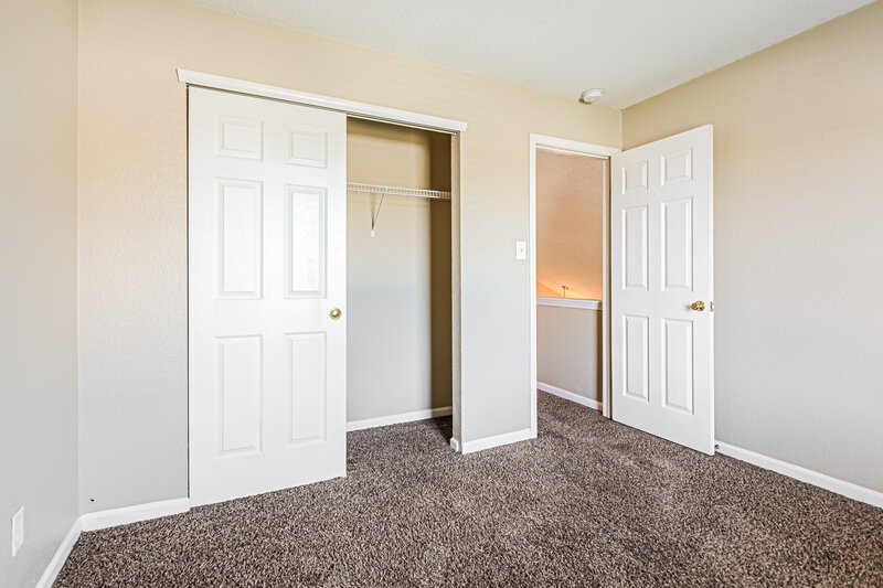 2,300/Mo, 1240 Cutler Ln Greenwood, IN 46143 Bedroom View