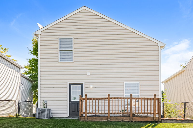 2,300/Mo, 1240 Cutler Ln Greenwood, IN 46143 Rear View