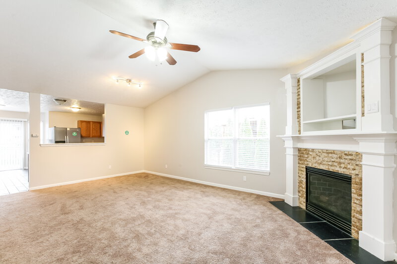 2,300/Mo, 6551 Jarvis Dr Indianapolis, IN 46237 Living Room View