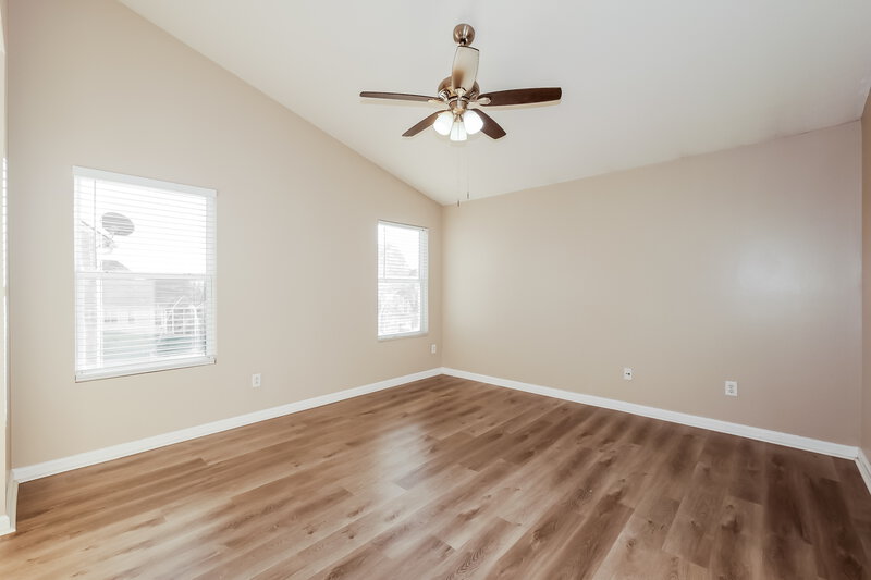 1,895/Mo, 15559 Old Pond Cir Noblesville, IN 46060 Main Bedroom View 2