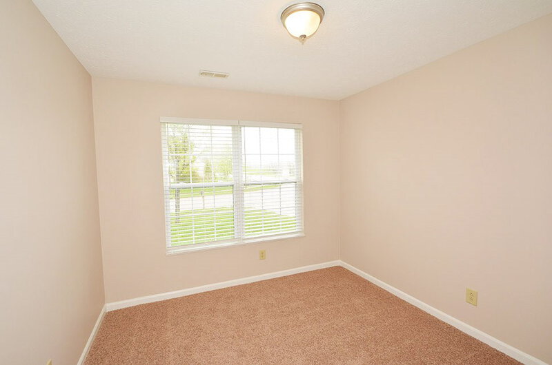 1,635/Mo, 5907 Sugarloaf Dr Plainfield, IN 46168 Bedroom View 5