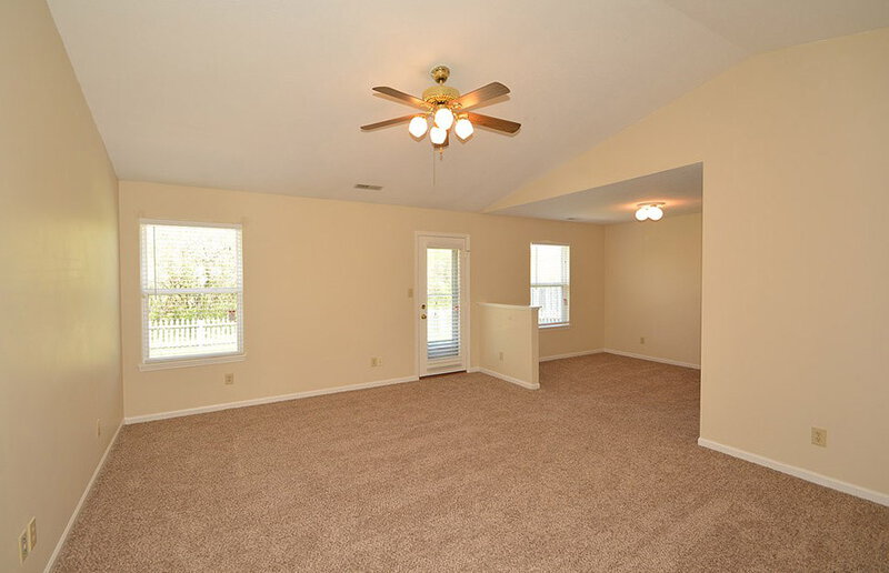 1,330/Mo, 9232 Whitecliff Way Indianapolis, IN 46234 Family Room View