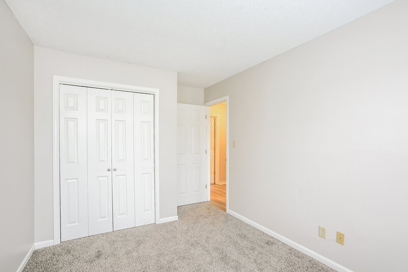 1,835/Mo, 9232 Whitecliff Way Indianapolis, IN 46234 Bedroom View 3