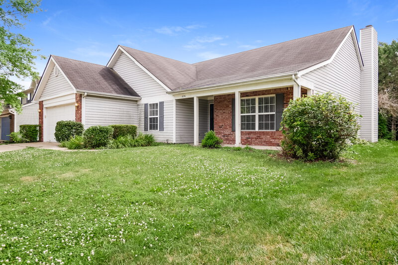 1,920/Mo, 626 Austrian Way Avon, IN 46123 Front View