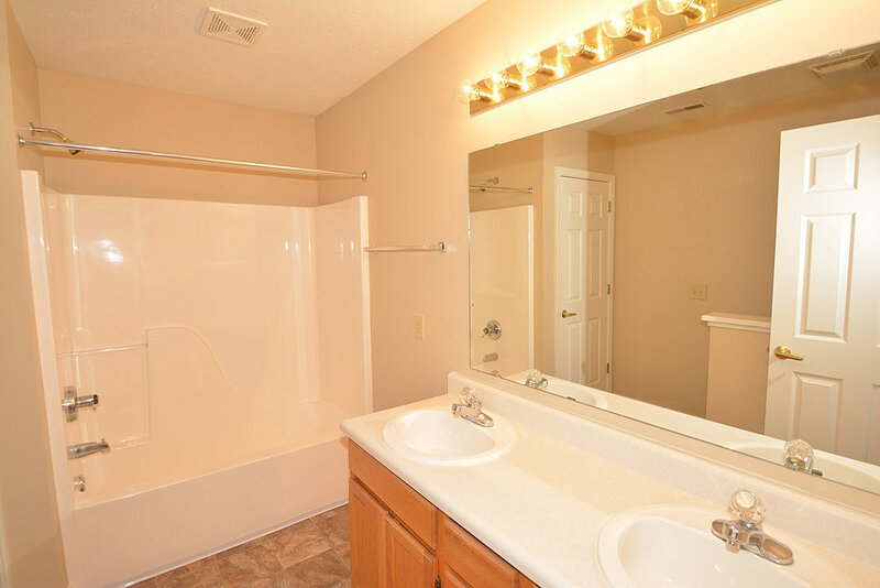 1,780/Mo, 7614 Samuel Dr Indianapolis, IN 46259 Master Bathroom View