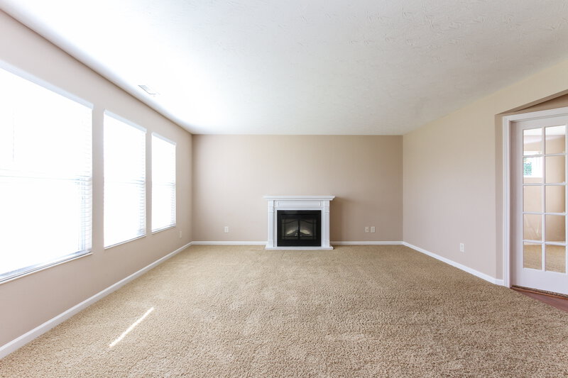 1,620/Mo, 2294 McGregor Dr Avon, IN 46123 Living Room View