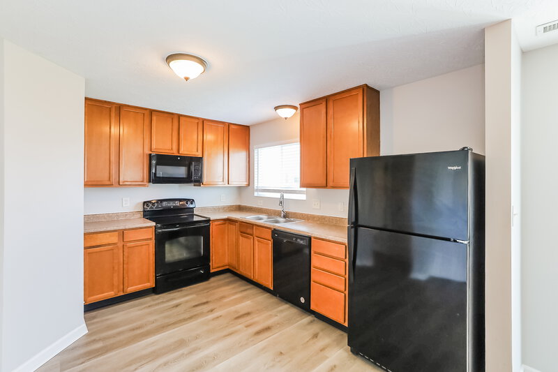 2,375/Mo, 2294 McGregor Dr Avon, IN 46123 Misc View 2