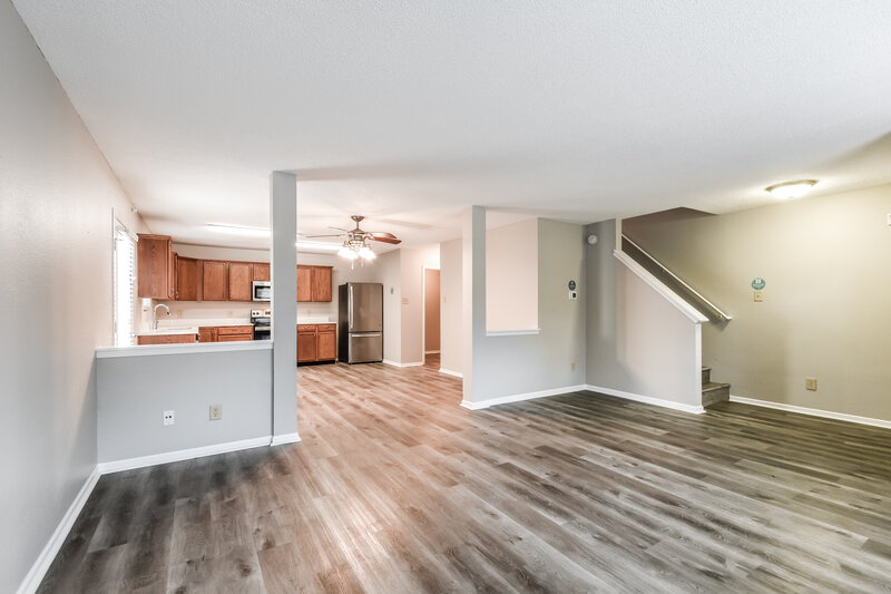 1,955/Mo, 14390 Black Farm Dr Noblesville, IN 46060 Misc View 4