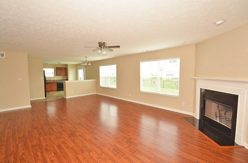 1,615/Mo, 993 Denton Ct Westfield, IN 46074 Family Room View 2