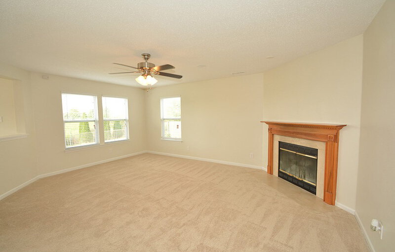 1,760/Mo, 5473 Portman Dr Noblesville, IN 46062 Family Room View 2