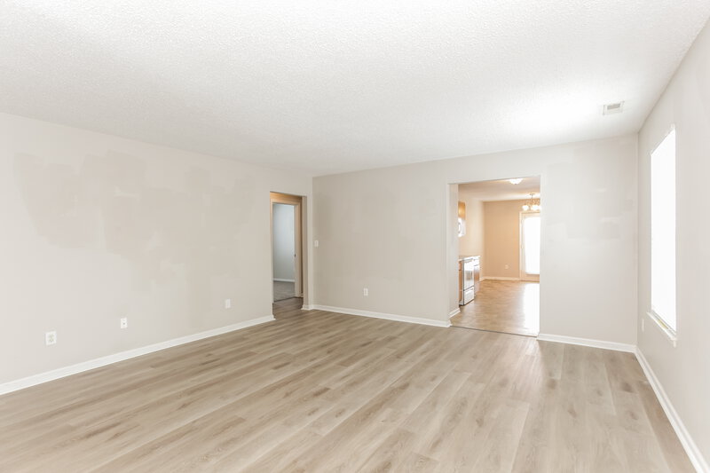 1,720/Mo, 15224 Fawn Meadow Dr Noblesville, IN 46060 Living Room View