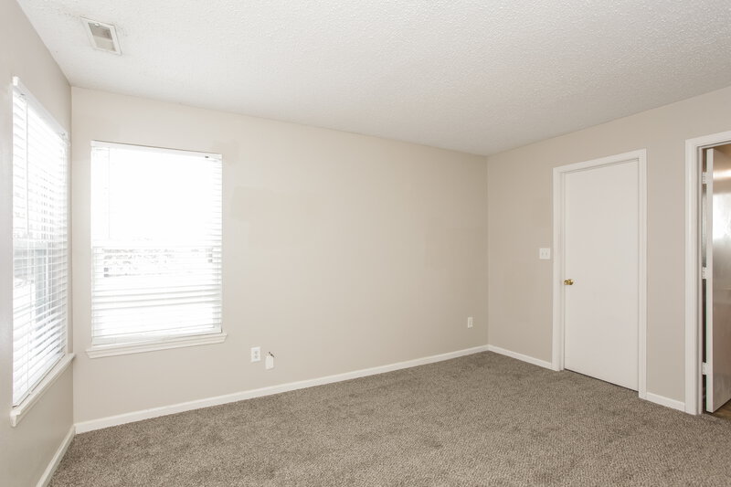 1,720/Mo, 15224 Fawn Meadow Dr Noblesville, IN 46060 Main Bedroom View 2