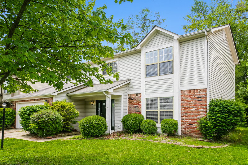 2,460/Mo, 2946 Scottsdale Dr Indianapolis, IN 46234 Front View