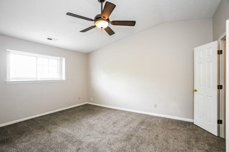 2,460/Mo, 2946 Scottsdale Dr Indianapolis, IN 46234 Main Bedroom View 2