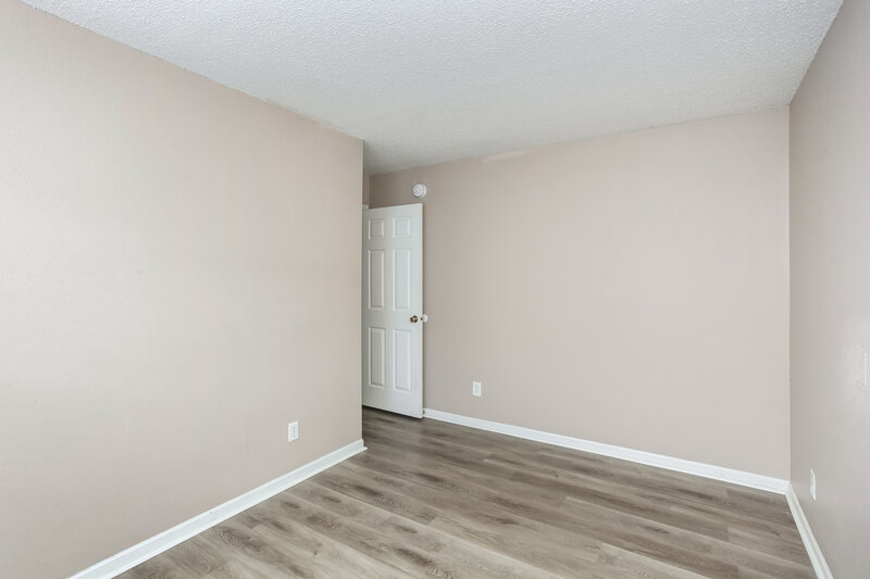 1,675/Mo, 5202 Sandy Forge Dr Indianapolis, IN 46221 Bedroom View