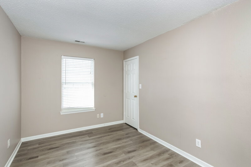 1,675/Mo, 5202 Sandy Forge Dr Indianapolis, IN 46221 Bedroom View 4