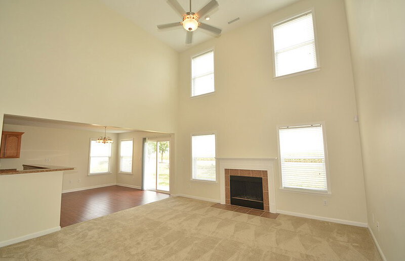 1,790/Mo, 15532 Old Pond Cir Noblesville, IN 46060 Great Room View 2