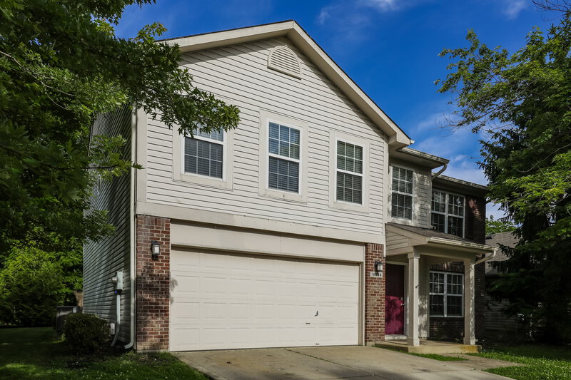 2,190/Mo, 18864 Prairie Crossing Dr Noblesville, IN 46062 Front View