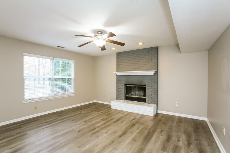 2,420/Mo, 18864 Prairie Crossing Dr Noblesville, IN 46062 Misc View 2