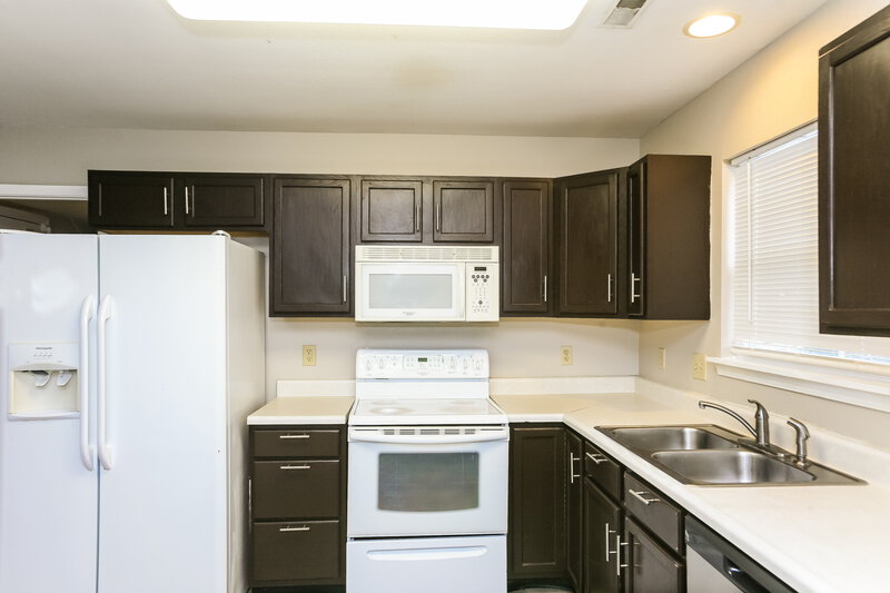 2,420/Mo, 18864 Prairie Crossing Dr Noblesville, IN 46062 Misc View 4