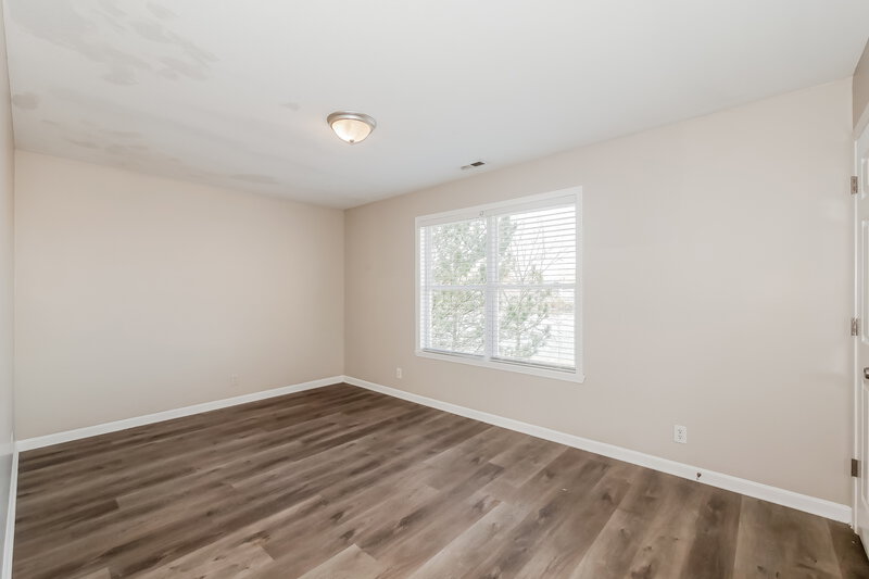 1,950/Mo, 8538 Baypointe Dr Avon, IN 46123 Bedroom View