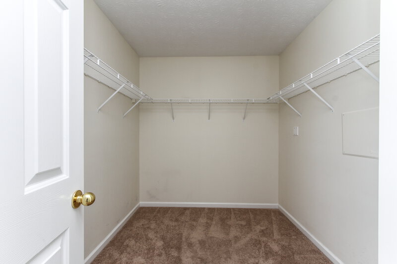 1,895/Mo, 1548 Orchestra Way Indianapolis, IN 46231 Walk In Closet View