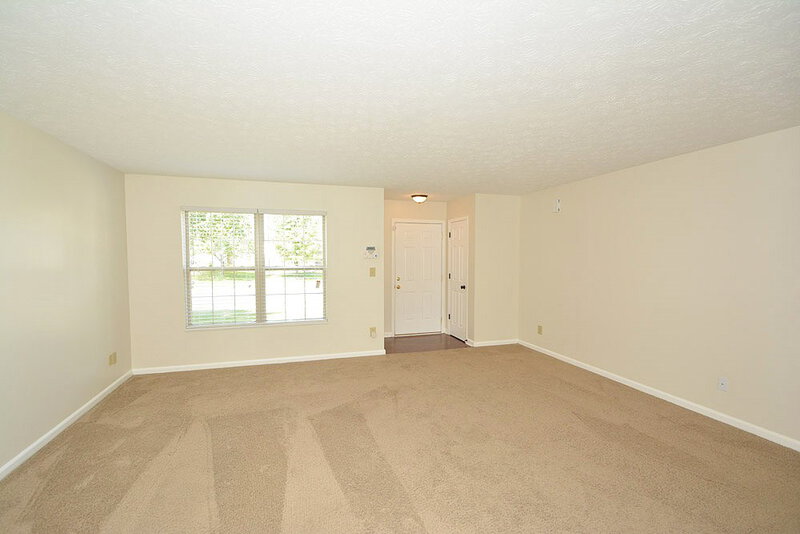 1,640/Mo, 7817 Sergi Canyon Dr Indianapolis, IN 46217 Living Room View