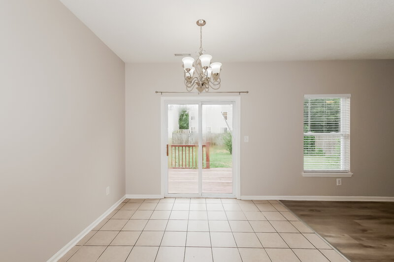 2,440/Mo, 7204 Parklake Pl Indianapolis, IN 46217 Dining Room View 2