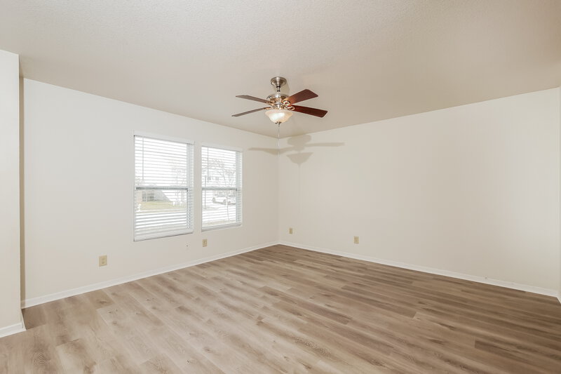 1,690/Mo, 15442 Gallow Ln Noblesville, IN 46060 Living Room View 4