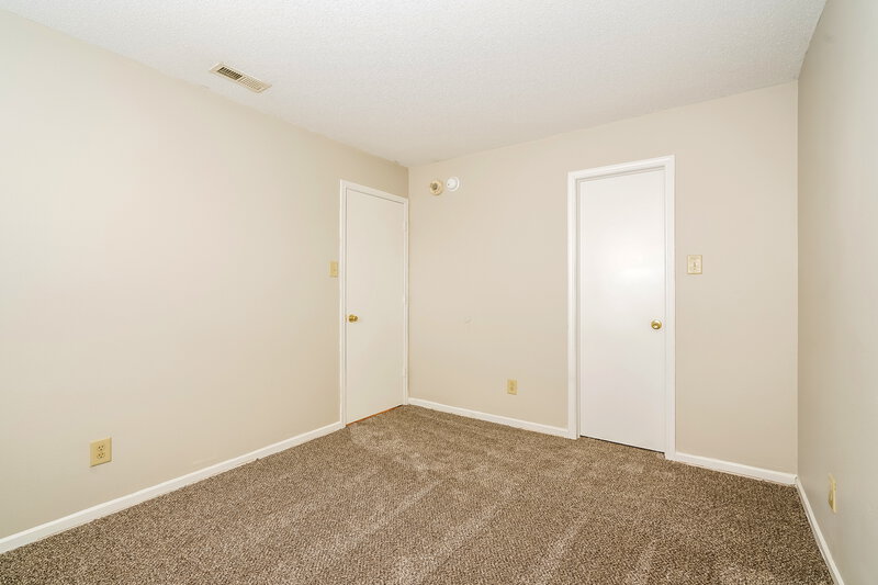 1,920/Mo, 10813 Timothy Ln Indianapolis, IN 46231 Bedroom View