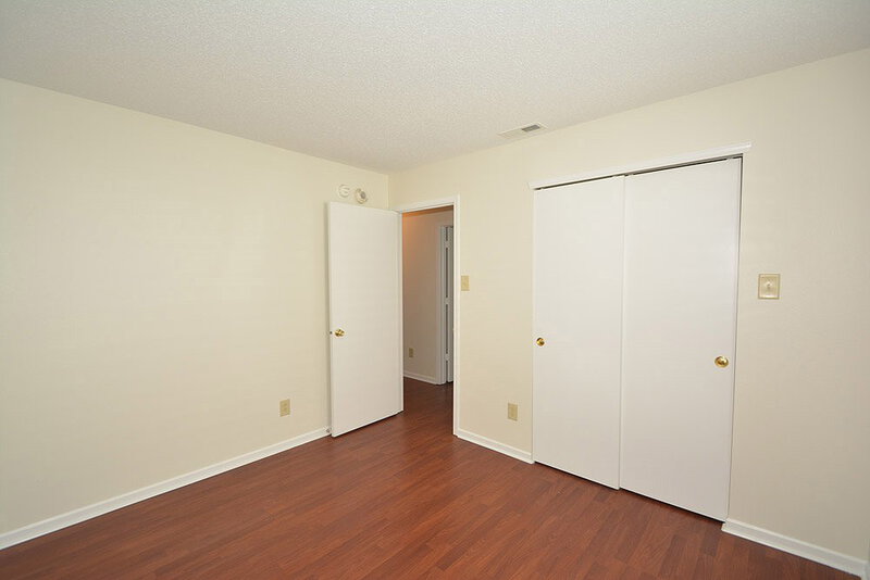 1,920/Mo, 10813 Timothy Ln Indianapolis, IN 46231 Bedroom View 6