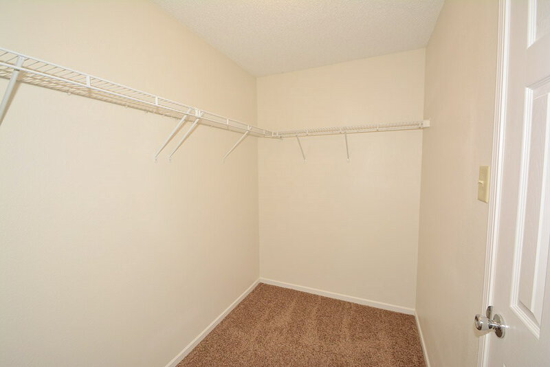 1,800/Mo, 10794 Albertson Dr Indianapolis, IN 46231 Closet View