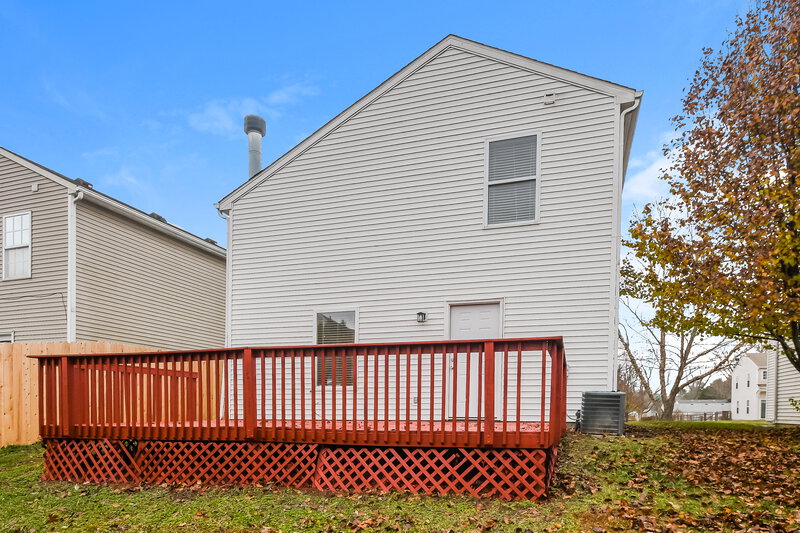 1,900/Mo, 16804 Lowell Dr Noblesville, IN 46060 Rear View