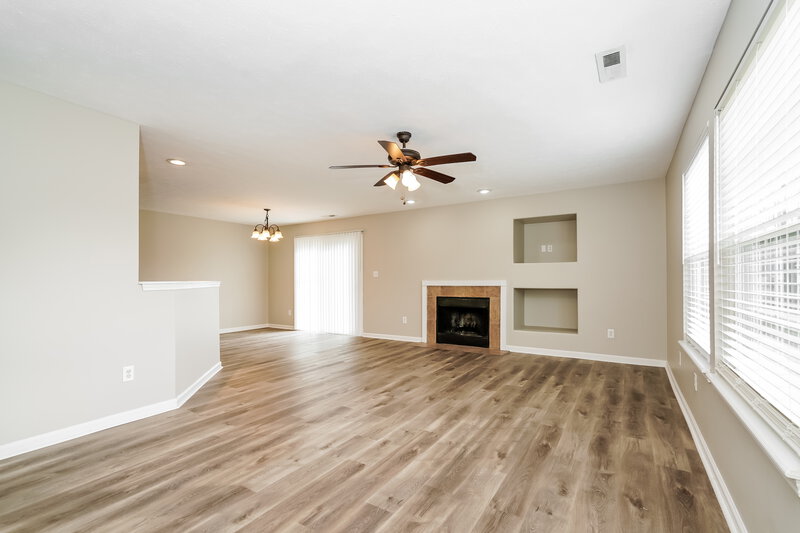 1,910/Mo, 7329 Kimble Dr Indianapolis, IN 46217 Misc View 2