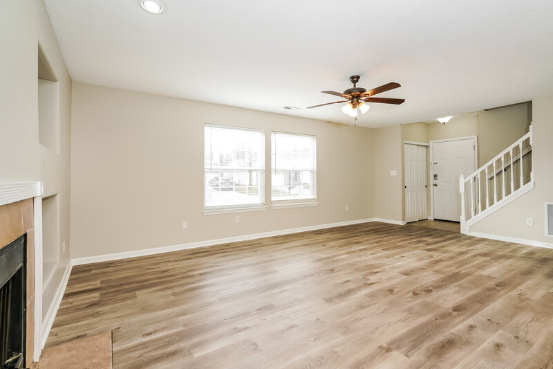 1,910/Mo, 7329 Kimble Dr Indianapolis, IN 46217 Misc View 3