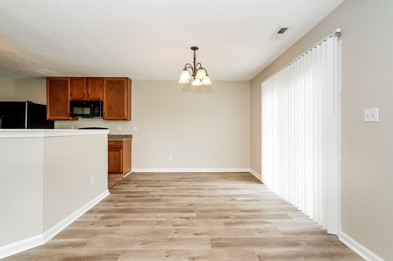 1,910/Mo, 7329 Kimble Dr Indianapolis, IN 46217 Misc View 4