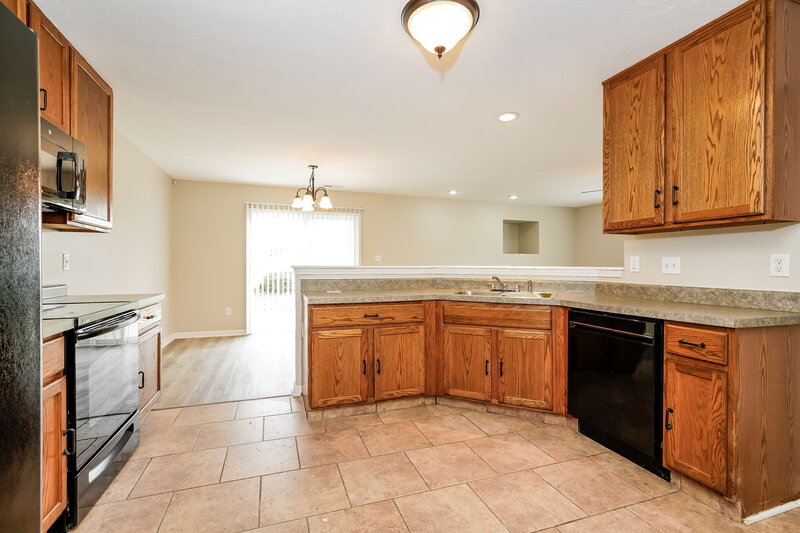 1,910/Mo, 7329 Kimble Dr Indianapolis, IN 46217 Misc View 5