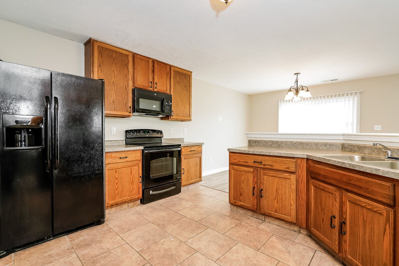 1,910/Mo, 7329 Kimble Dr Indianapolis, IN 46217 Misc View 6