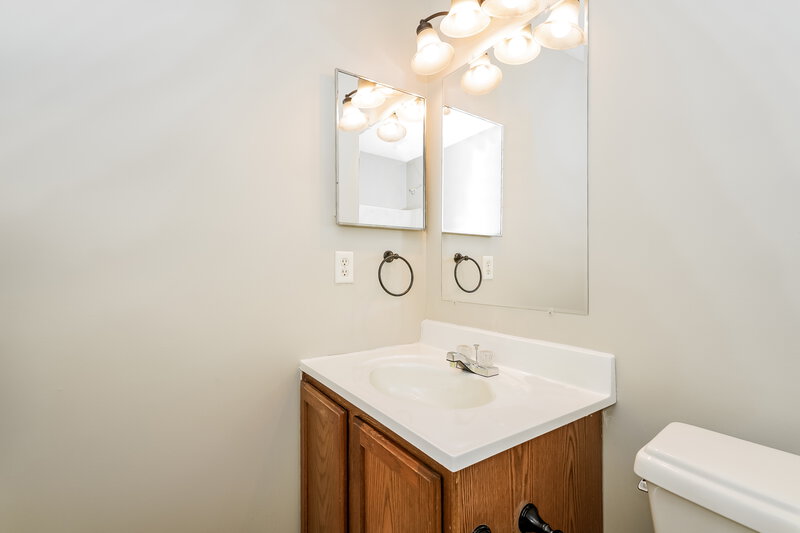 1,910/Mo, 7329 Kimble Dr Indianapolis, IN 46217 Misc View 15