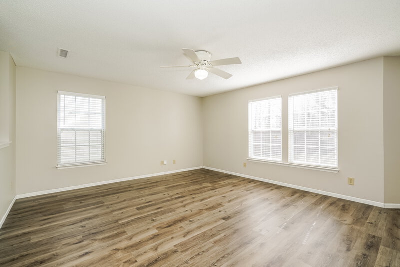 2,165/Mo, 10841 Zimmerman Ln Indianapolis, IN 46231 Living Room View