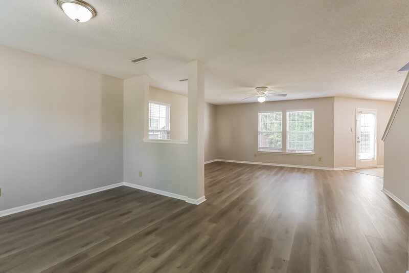 2,135/Mo, 10841 Zimmerman Ln Indianapolis, IN 46231 Living Room View