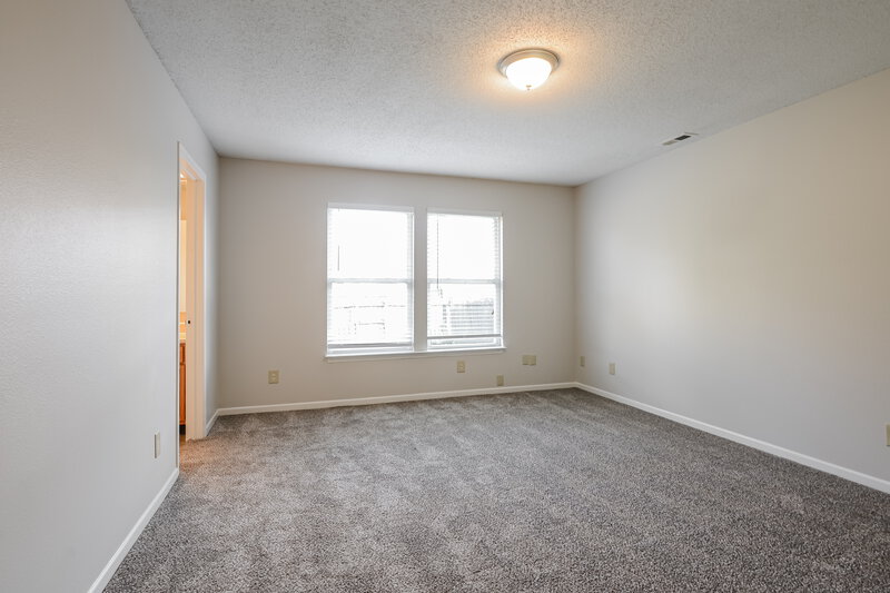 1,735/Mo, 1745 Brassica Way Indianapolis, IN 46217 Main Bedroom View