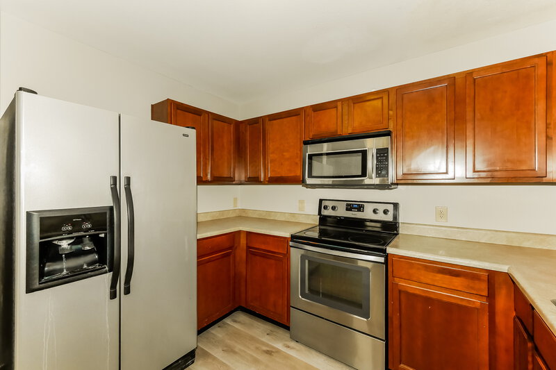 1,850/Mo, 10121 Cumberland Pointe Blvd Noblesville, IN 46060 Kitchen View