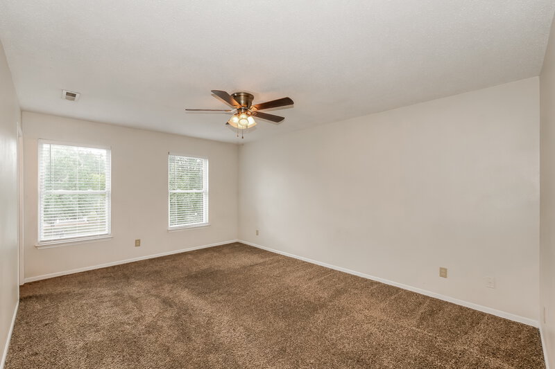 1,900/Mo, 10226 Homestead Dr Brownsburg, IN 46112 Main Bedroom View