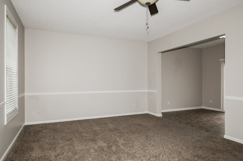 2,085/Mo, 13172 S Elster Way Fishers, IN 46037 Dining Room View