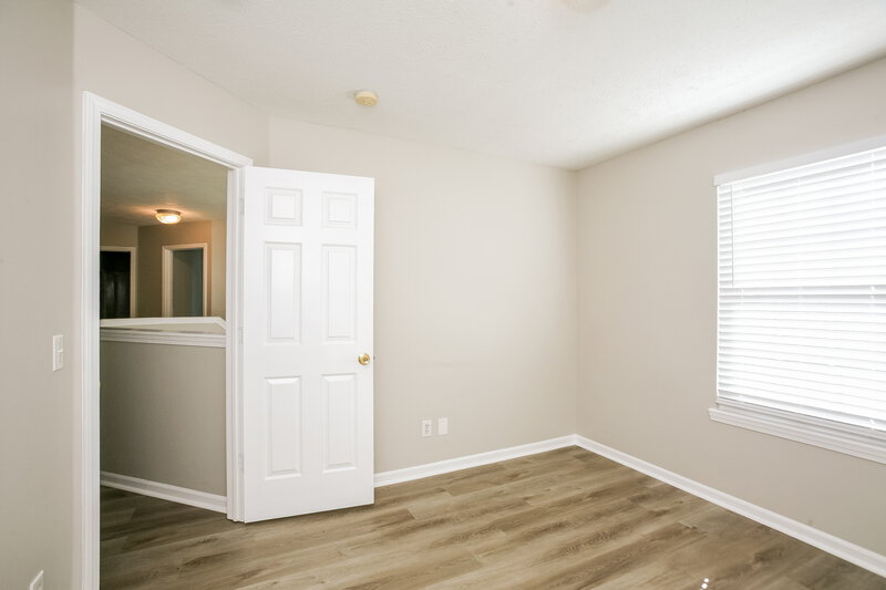 2,060/Mo, 3146 Crestwell Dr Indianapolis, IN 46268 Bedroom View 2