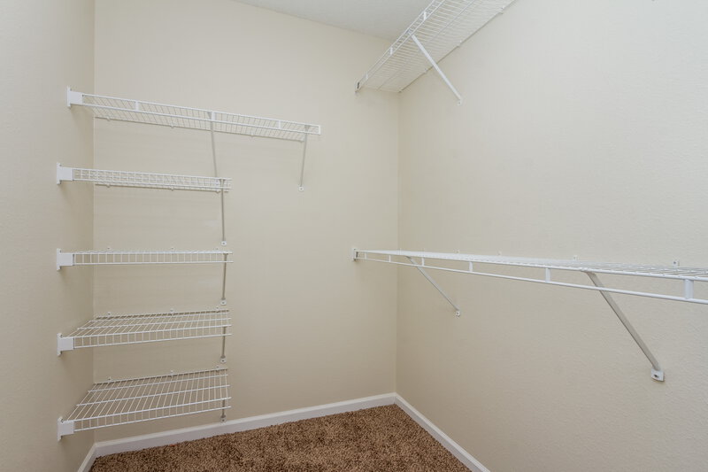 1,495/Mo, 3707 Whistlewood Ln Indianapolis, IN 46239 Walk In Closet View