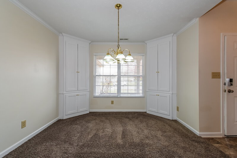 1,695/Mo, 7847 Cole Wood Blvd Indianapolis, IN 46239 Dining Room View